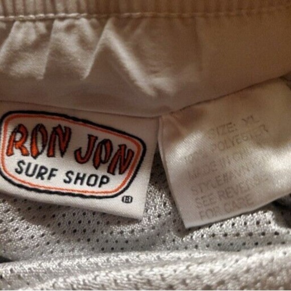 Ron Jon Surf Shop Swim Trunks Mens XL Black And White Floral Lined EUC - Picture 3 of 4